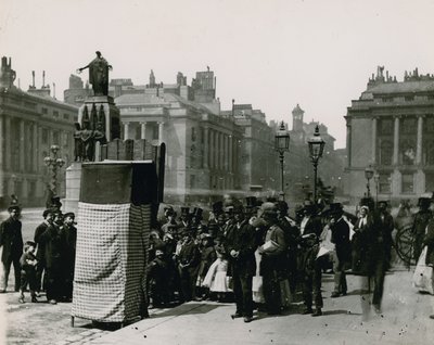 Punch en Judy Show door English Photographer